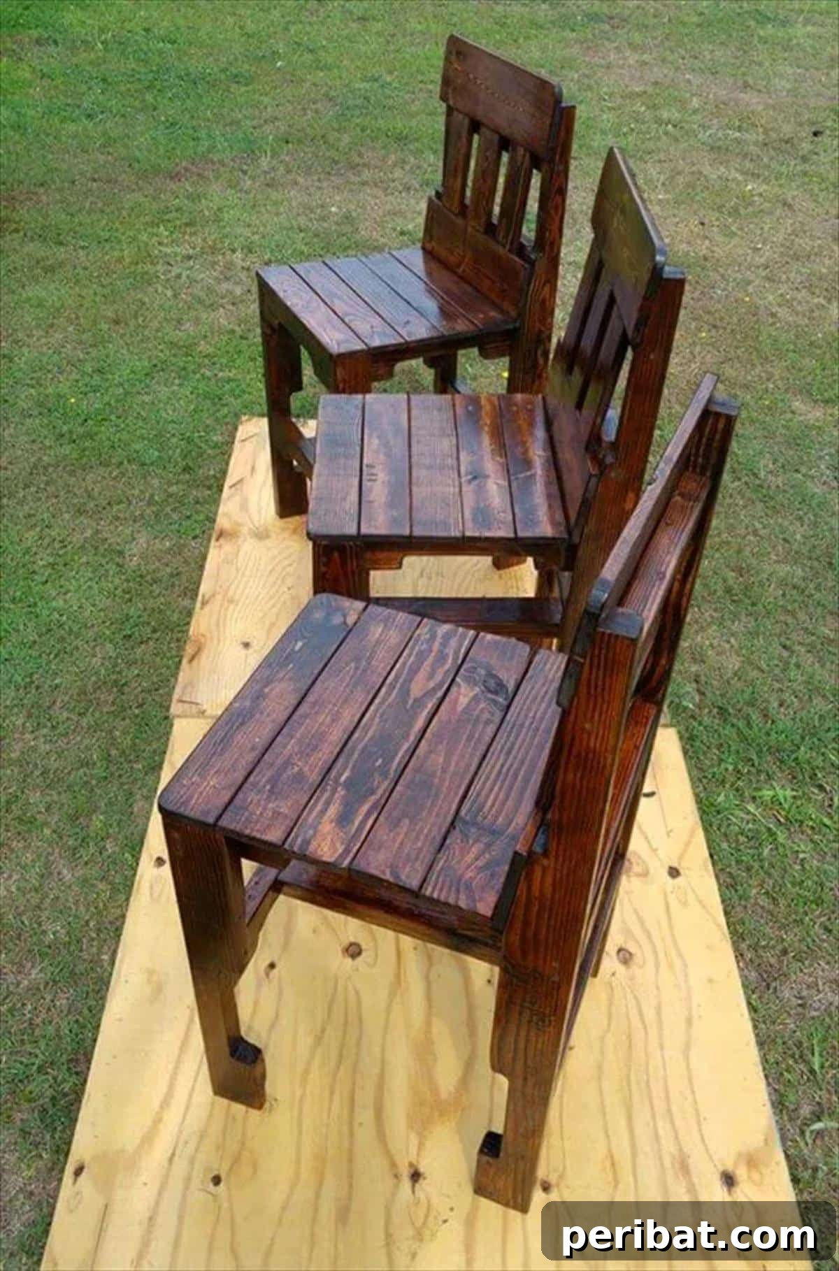From Pallets to Paradise 40 Garden Furniture and Decor DIYs 12 Pallet Kitchen Counter Chairs