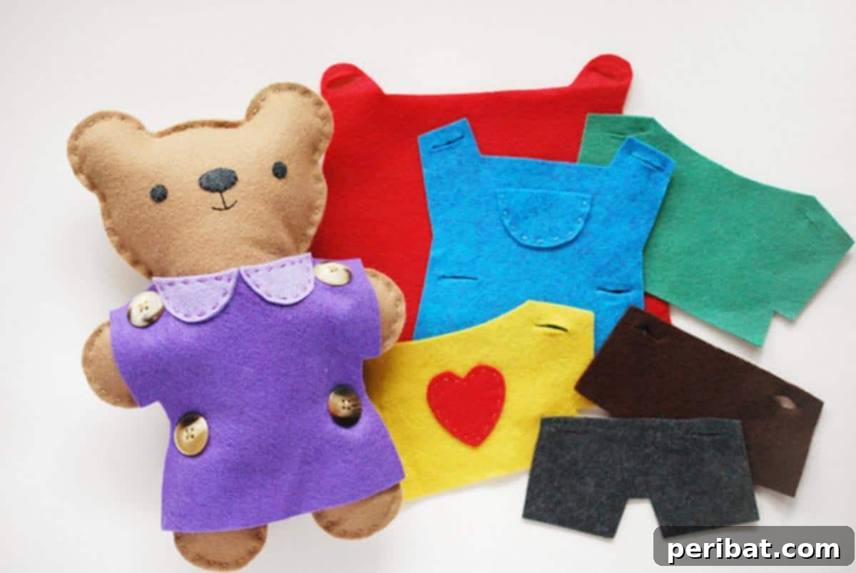 37 Heartwarming Teddy Bear Craft Projects 16 DIY Felt Dress-Up Bear