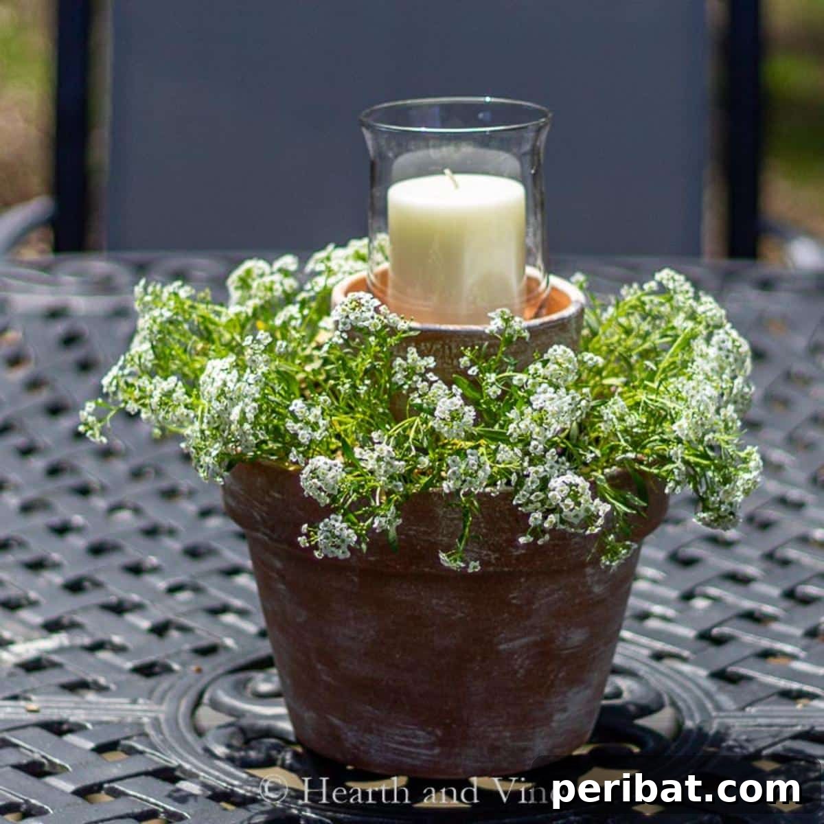 40 Creative Flower Pot Projects 25 A vibrant and custom-made DIY flower pot centerpiece, perfect for dining tables or special events.
