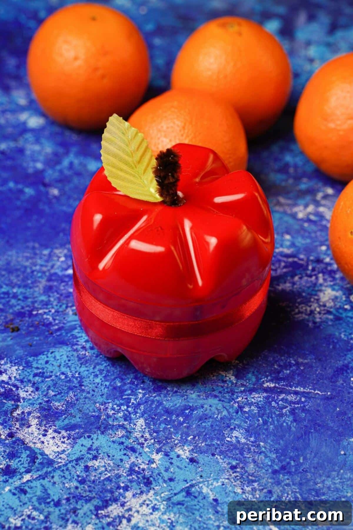 Decorative Plastic Bottle Apple Teacher's Gift
