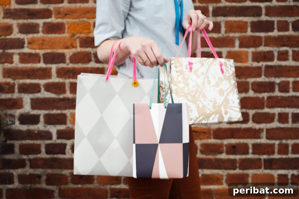 Creative Gift Packaging DIYs 30 DIY Wallpaper Gift Bags