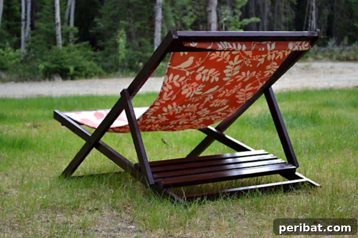 35 DIY Summer Adventures for Your Most Epic Season Yet 22 DIY Wood Folding Beach chair.
