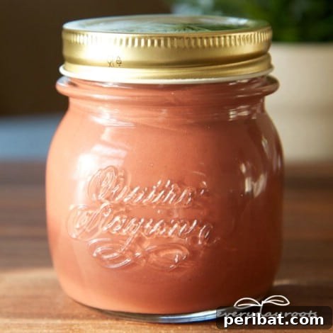 Homemade calamine lotion, can be used to treat anything from nasty sunburn to poison ivy to itchy bug bites for natural skin relief