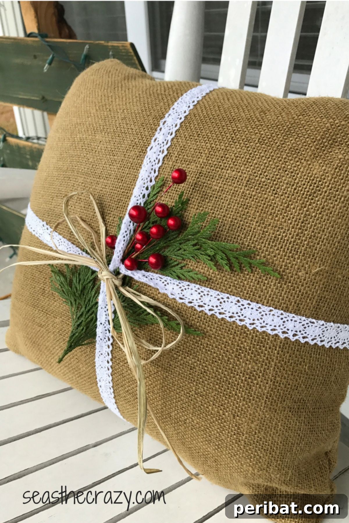 DIY Easy Christmas Porch Pillow