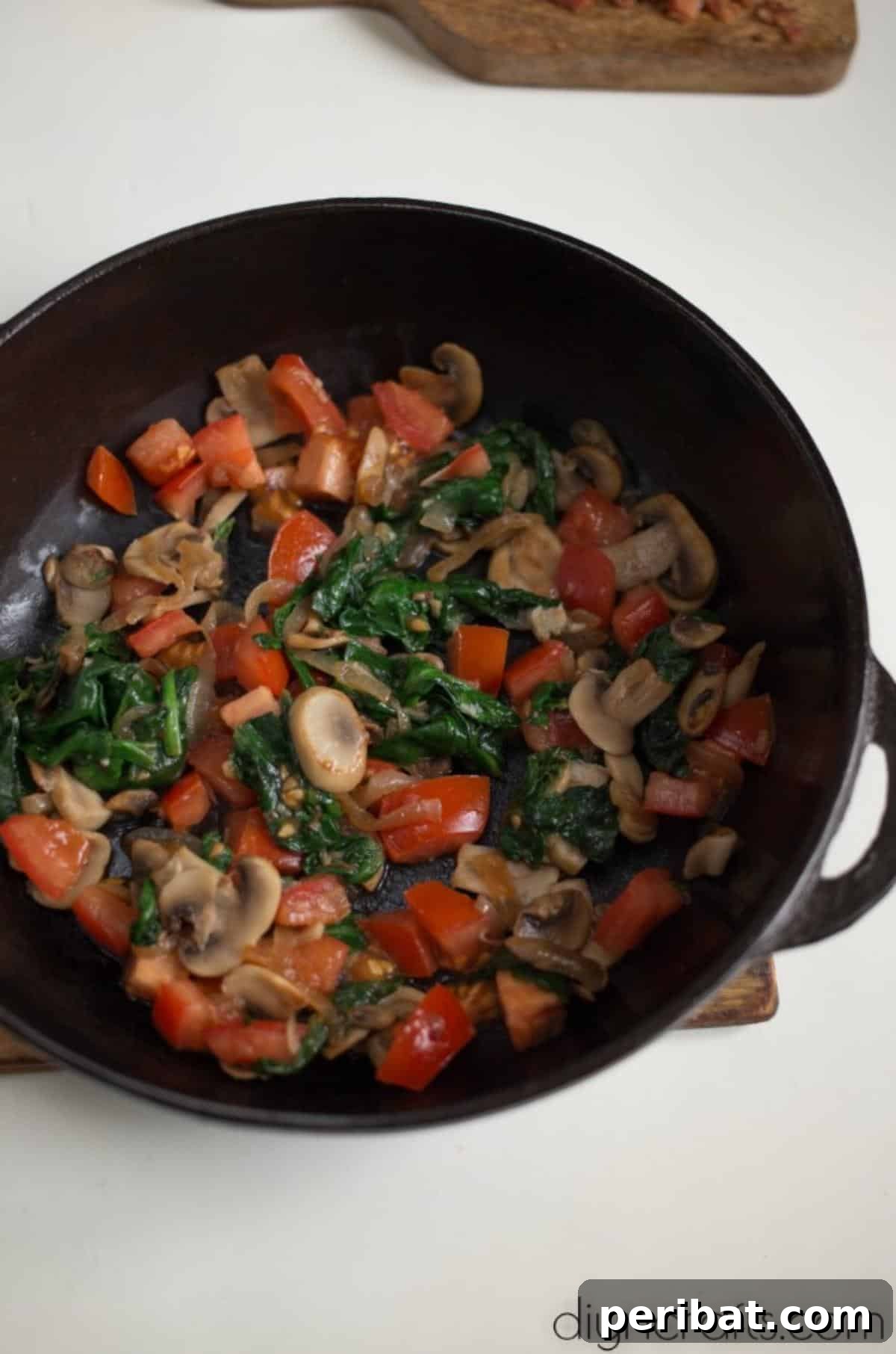 Chicken, Bacon, Spinach Spaghetti: A Modern Classic 5 Preparing vegetables.