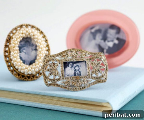 Small DIY Jeweled Frames