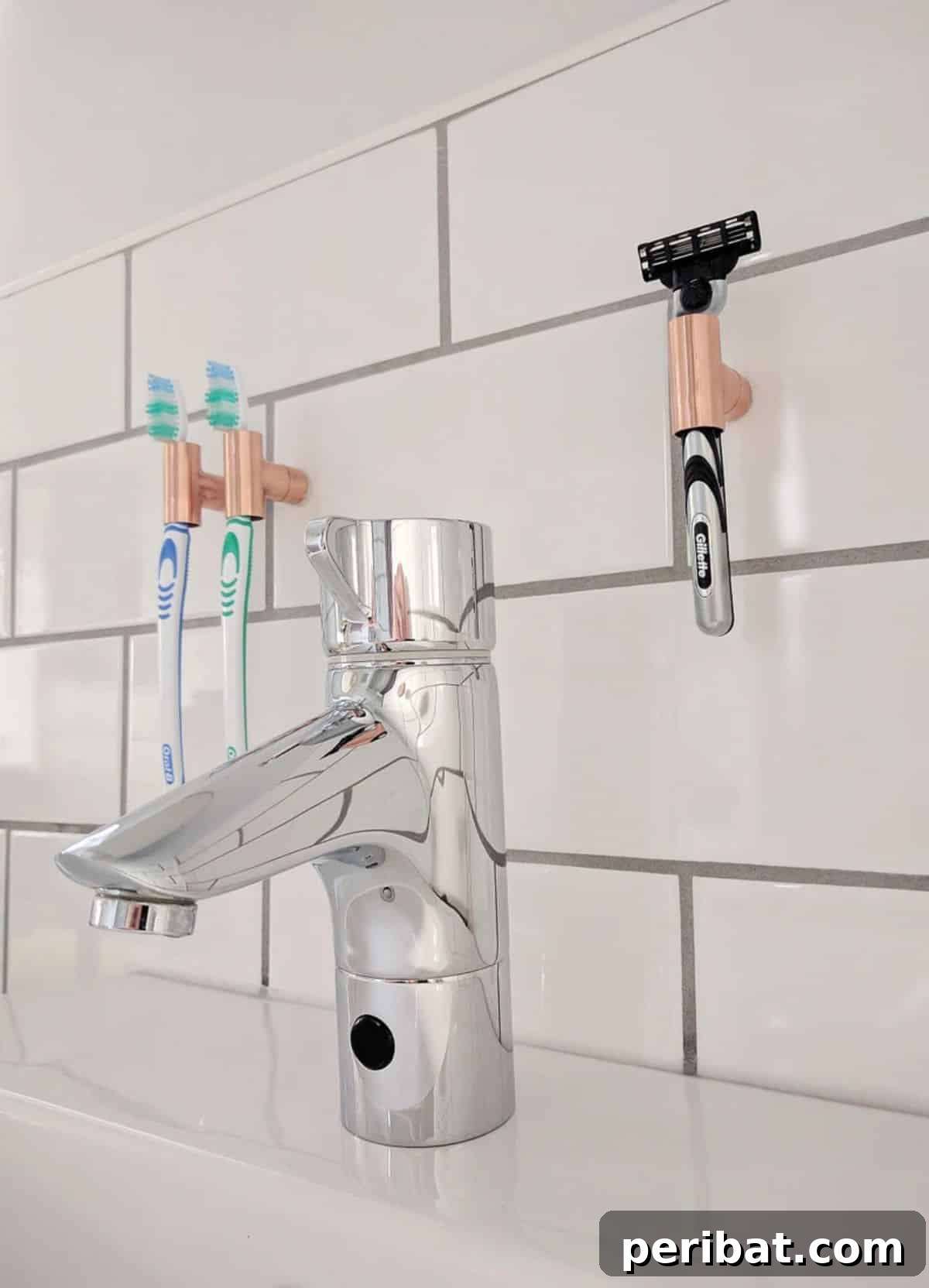 Copper Toothbrush Holder & Razor Holder for a stylish bathroom