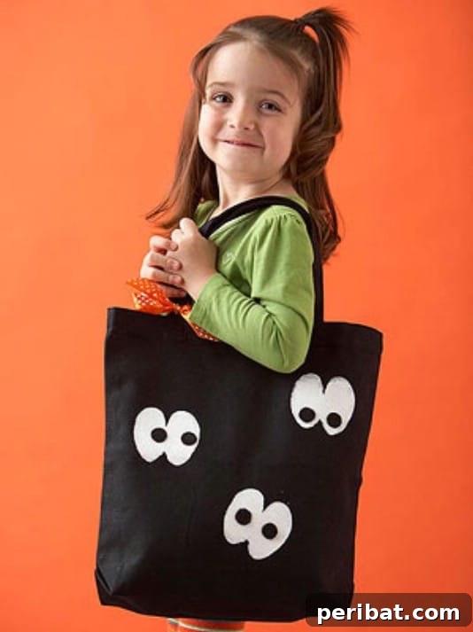 30 Easy & Budget-Friendly DIY Halloween Treat Bag Ideas 13 Easy DIY Googly Eye Trick-Or-Treat Bag - Fun Halloween Craft for Kids