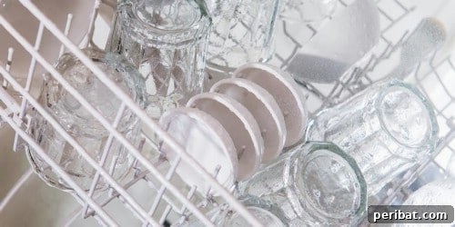 25 Brilliant DIY Tricks to Rejuvenate Worn-Out Treasures 11 Drinking Glass Fog Remover