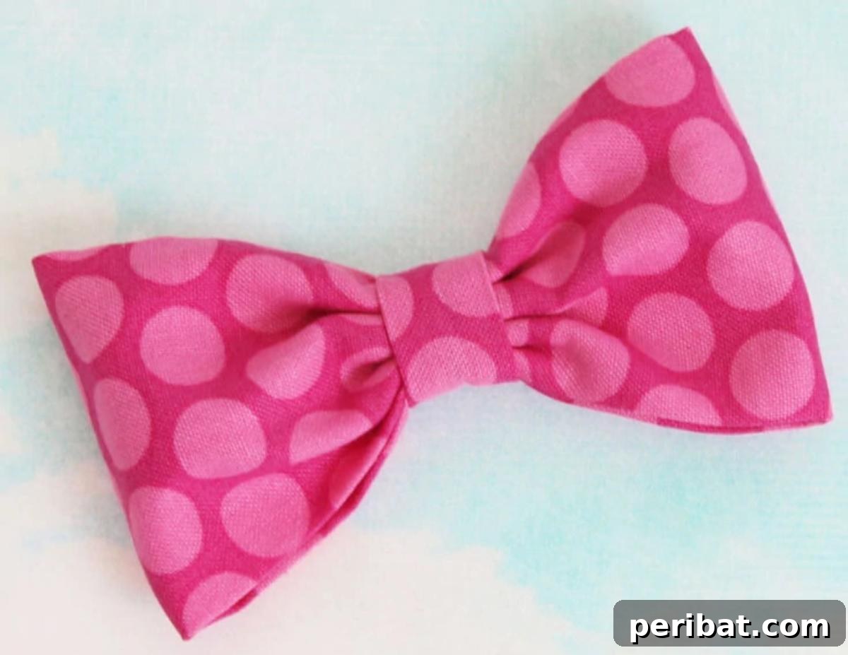 Simple and elegant Easy Fabric Bow, cinched in the middle, showcasing the fabric's pattern and texture.