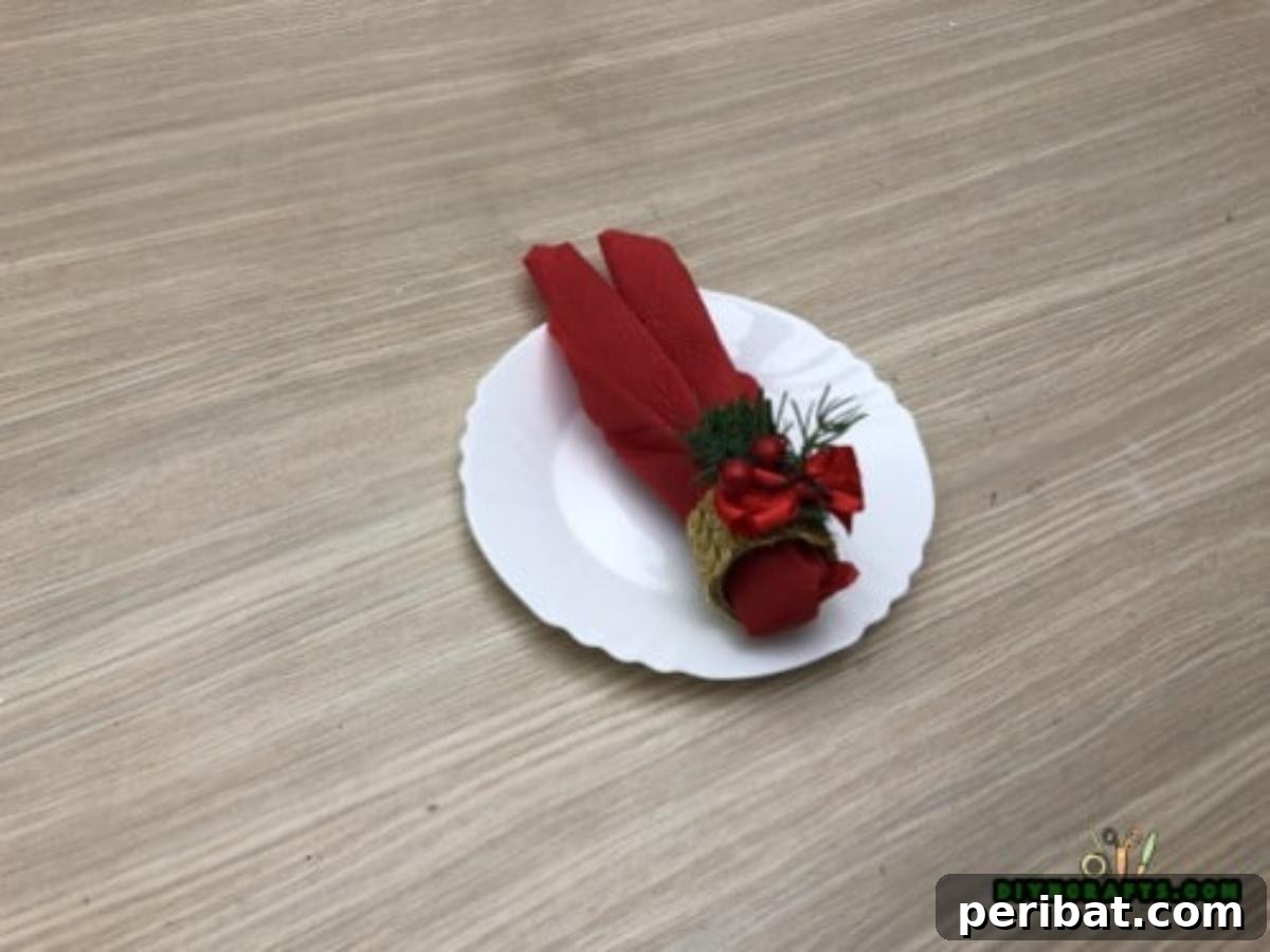 Instant Holiday Glam: 5 Napkin Rings in Less Than 2 Mins 13 Finished Pine Branch and Berries Napkin Ring