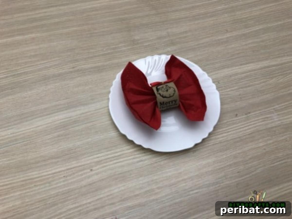 Instant Holiday Glam: 5 Napkin Rings in Less Than 2 Mins 23 Finished Merry Christmas Napkin Ring with Bow