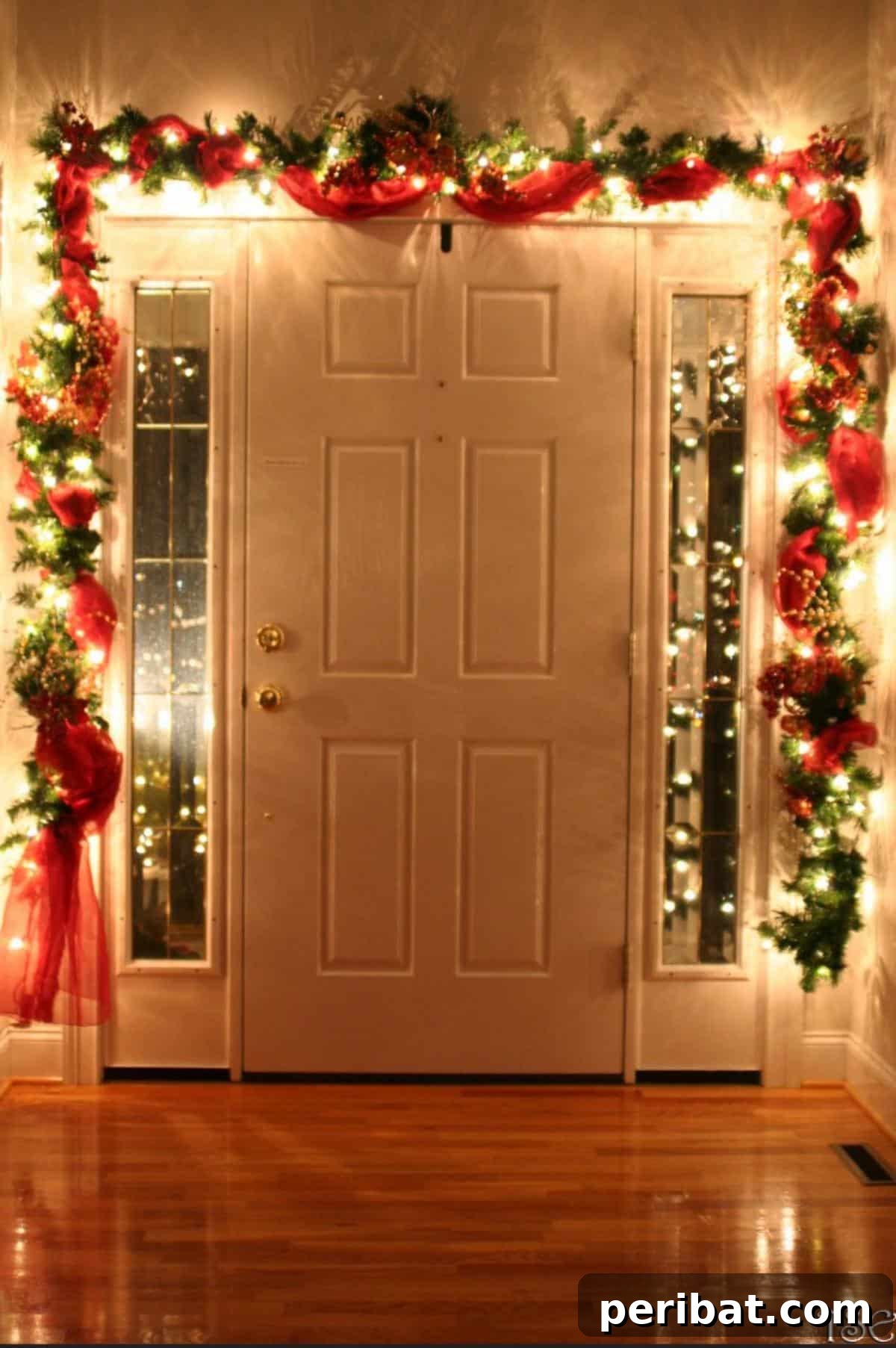 Deck Your Halls: 25 Easy DIY Garlands for Holiday Decor 7 Classic Lighted Garland
