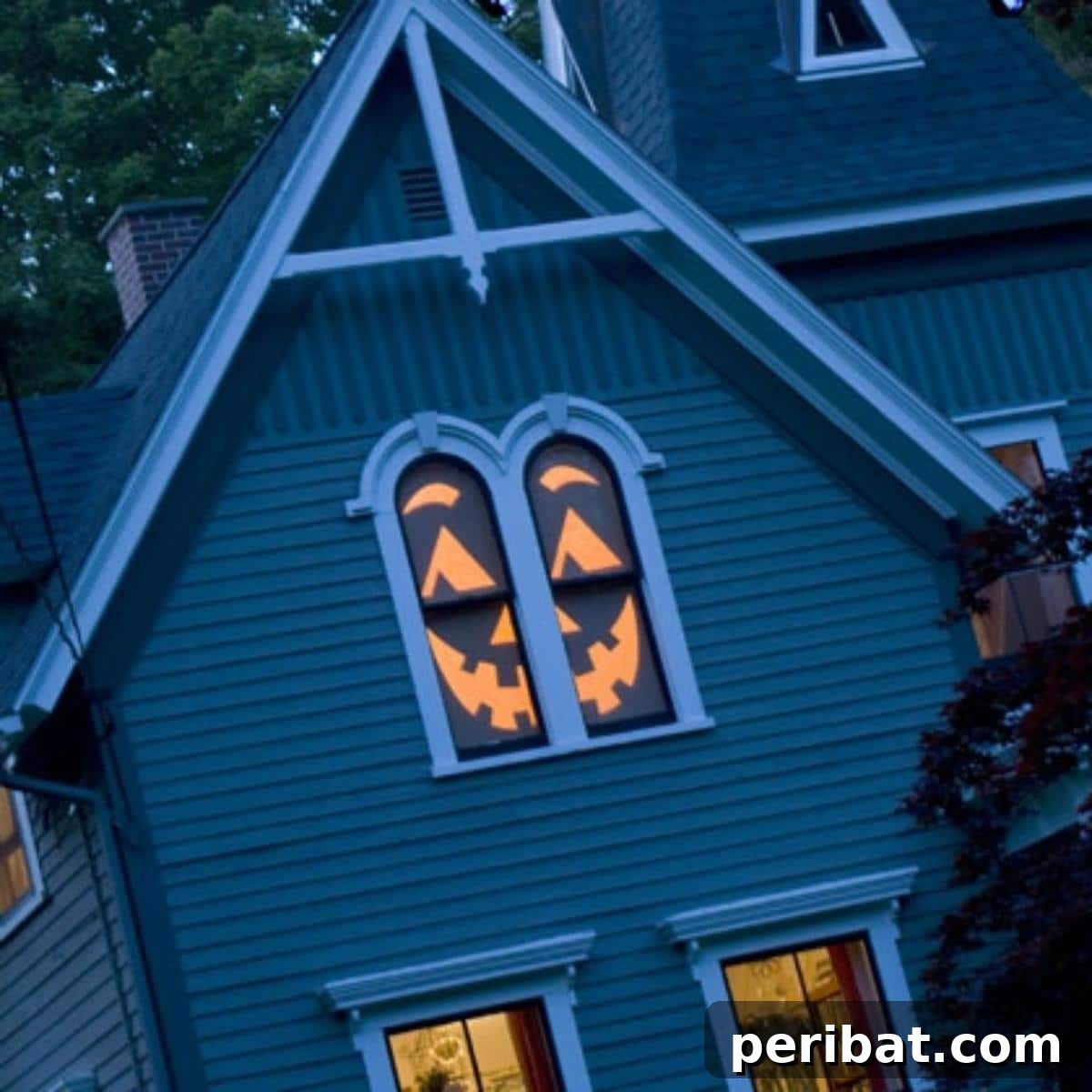 40 Spooktacularly Simple DIY Halloween Decorations 23 DIY House-O-Lantern decoration turning a window into a jack-o-lantern face