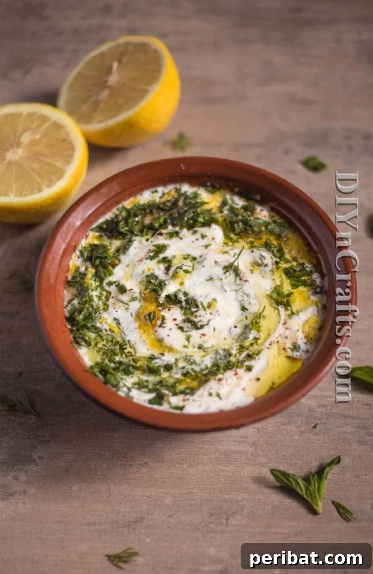 3 Refreshing & Effortless Summer Salads 4 Sour cream, dill, mint leaves and lemon zest make the most amazing dressing!