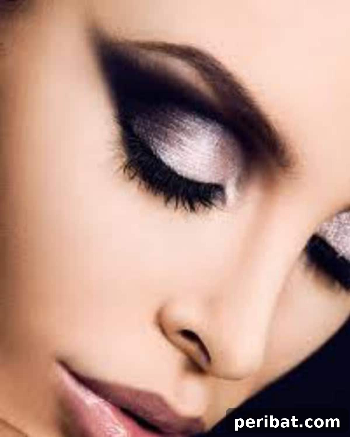 A woman with Brighten Eyes from the Inside Corners.
