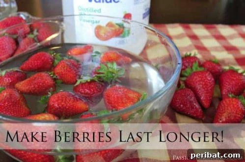 Use Vinegar to Make Berries Last Longer - 40 DIY Tricks To Make Your Groceries Last As Long As Possible