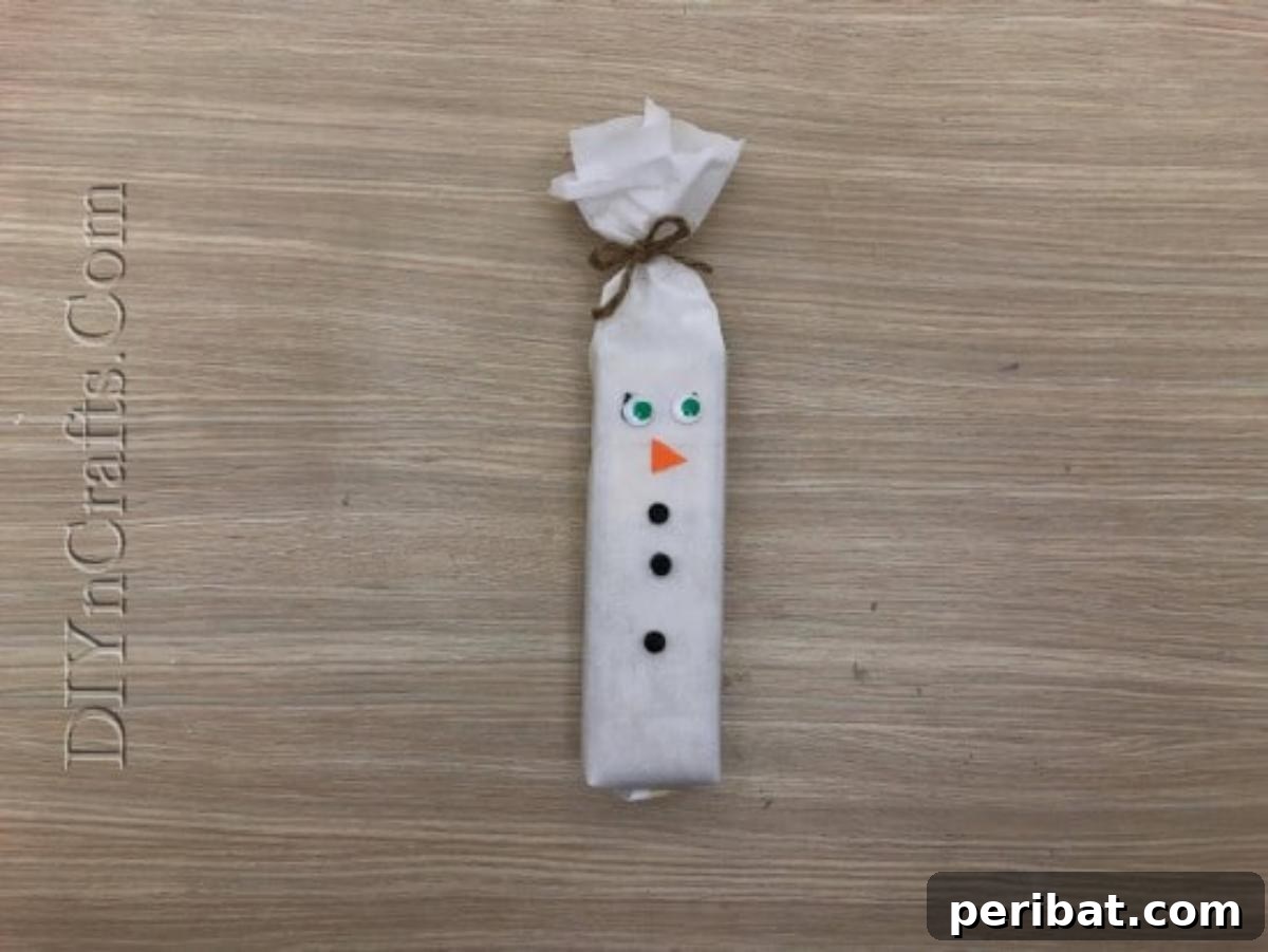 Snowman Gift Wrap - 5 Brilliantly Creative DIY Gift Wrapping Ideas for Christmas