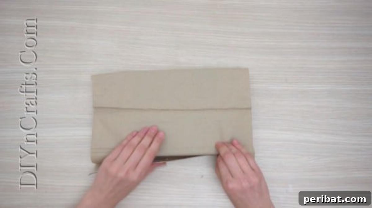 Christmas Light Gift Wrap - 5 Brilliantly Creative DIY Gift Wrapping Ideas for Christmas