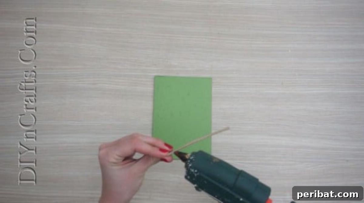 Tree Card #2 - Send Your Season’s Greetings In Style With These 5 DIY Christmas Cards