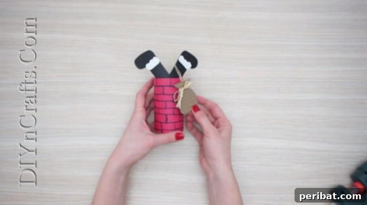 5 Simple Yet Stunning DIY Christmas Crafts 23 Santa Down the Chimney - 5 Brilliantly Creative DIY Christmas Crafts Anyone Can Make