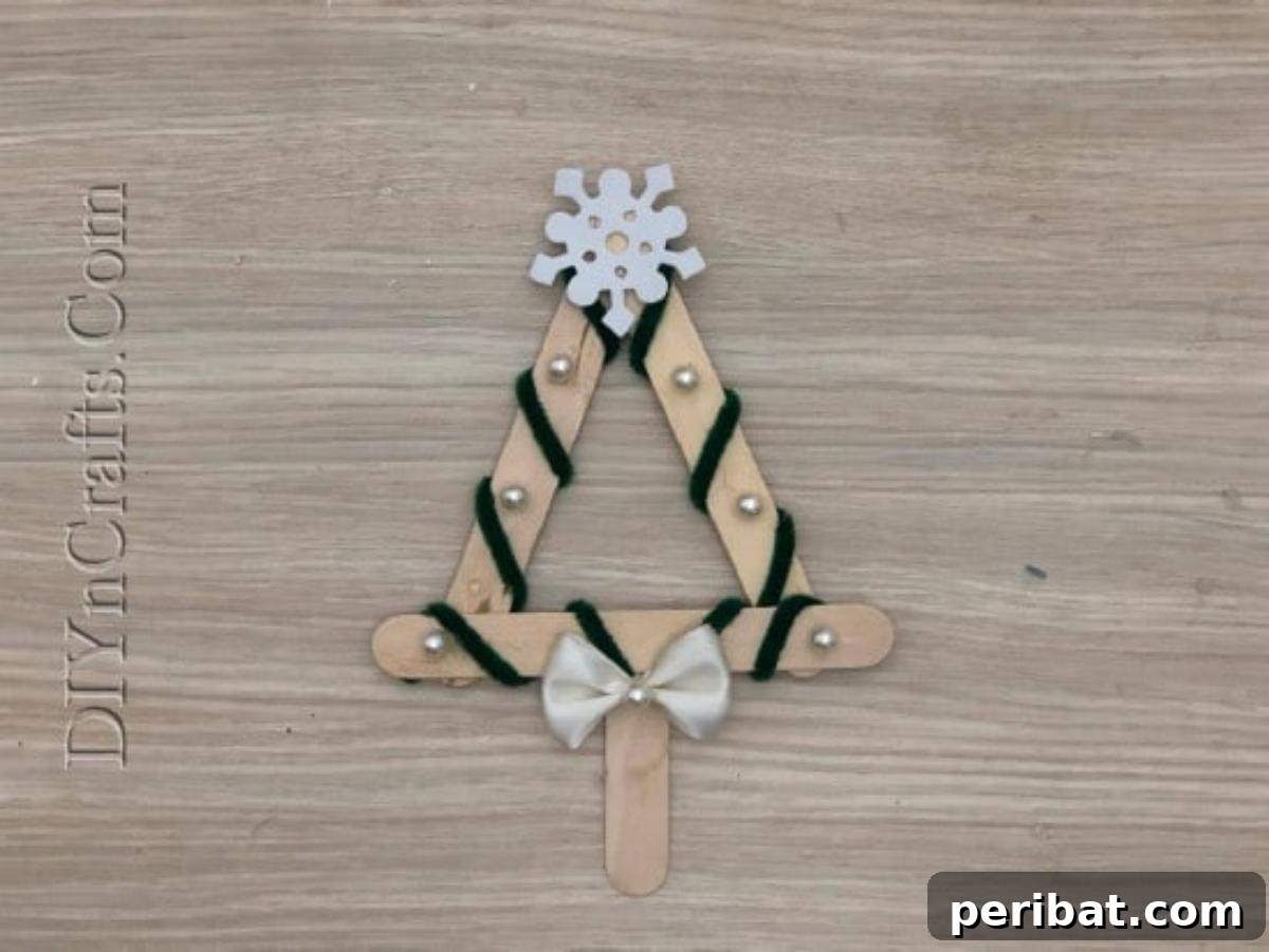 5 Simple Yet Stunning DIY Christmas Crafts 40 Craft Stick Tree - 5 Brilliantly Creative DIY Christmas Crafts Anyone Can Make