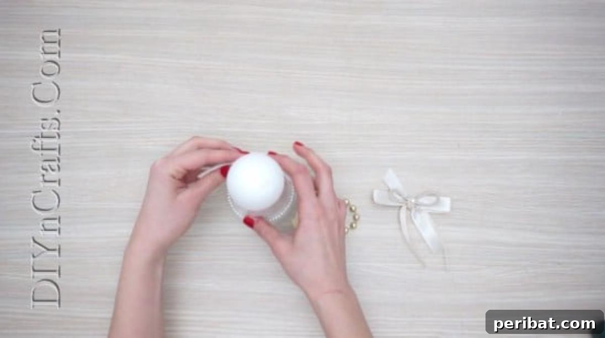 5 Simple Yet Stunning DIY Christmas Crafts 7 Angel - 5 Brilliantly Creative DIY Christmas Crafts Anyone Can Make
