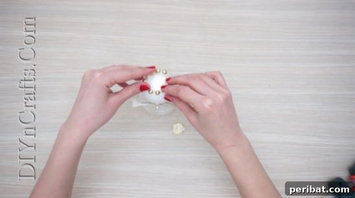 5 Simple Yet Stunning DIY Christmas Crafts 9 Angel - 5 Brilliantly Creative DIY Christmas Crafts Anyone Can Make