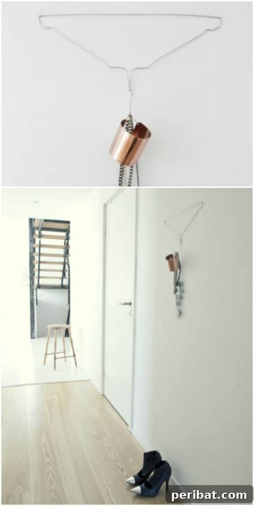 Eski Askıları Dönüştür: 16 Şaşırtıcı Kendin Yap Fikri 7 Upcycled Wire Hanger Entryway Holder