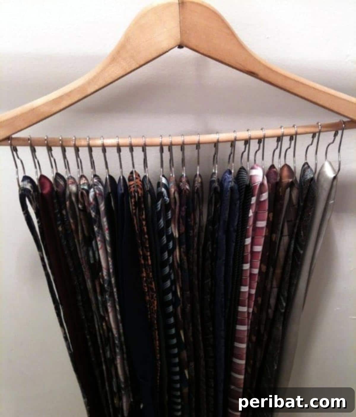 Tie Organizers