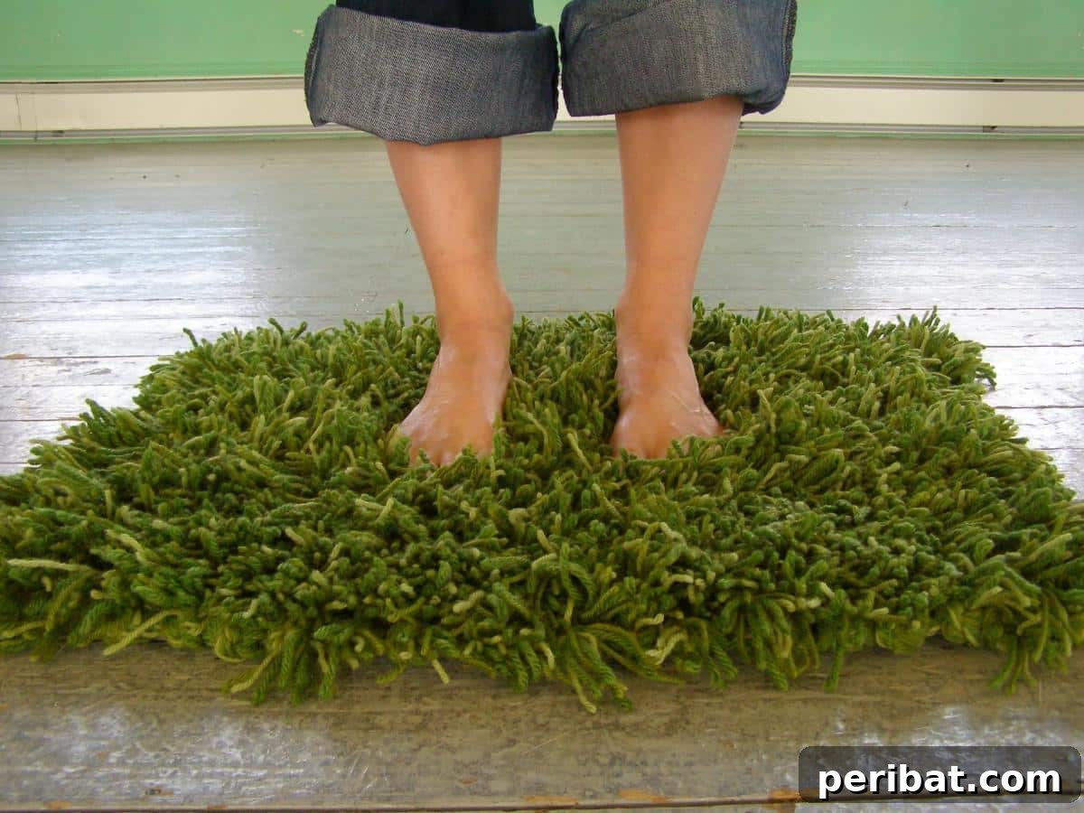 15 DIY Bath Mat Projects: Elevate Your Bathroom with Handmade Style and Coziness 5 DIY Crochet Faux Grass Rug