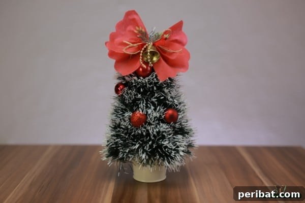 DIY Adorable Miniature Christmas Trees 20 Close-up of the completed miniature Christmas tree