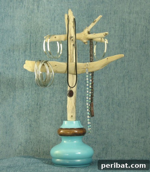 DIY Rustic Home Decor Creations 38 Wooden Jewelry Hanger - 40 Rustic Home Decor Ideas You Can Build Yourself