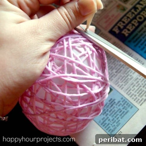 105 Creative DIY Easter Decor Ideas 105 Quick and Easy Yarn Eggs for Easter Decor