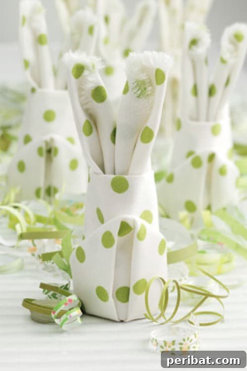 105 Creative DIY Easter Decor Ideas 87 Creative Bunny Napkins for Easter Dinner Table