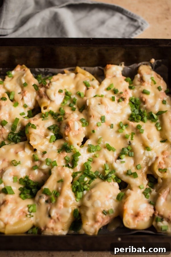 Easy Chicken Stuffed Pasta Shells Recipe: A delicious and quick dinner solution.