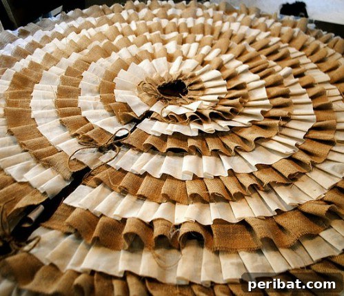 No-Sew Ruffled Tree Skirt