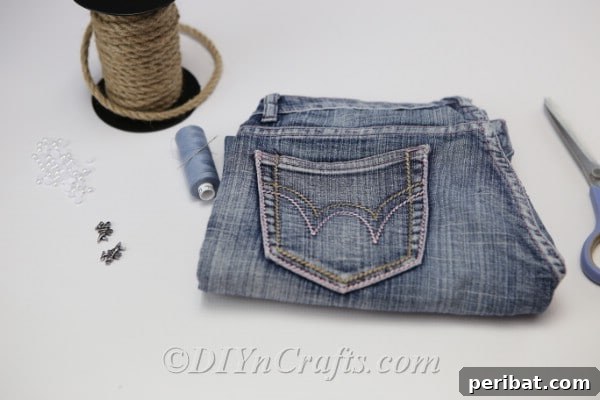 Craft Your Own Chic Denim Bag 15 Supplies for homemade denim bag