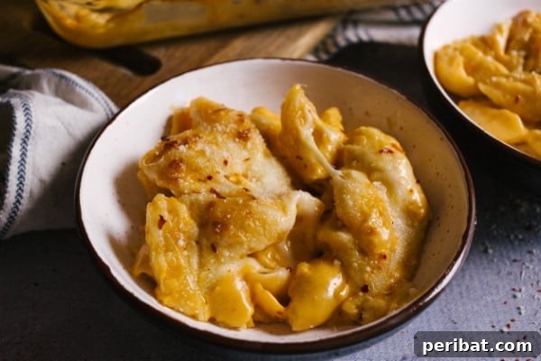 Creamy Homemade Baked Mac and Cheese Recipe