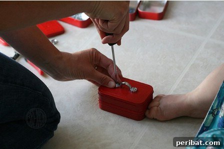 50 Handmade Father's Day Gifts That Show You Care 49 The Smallest Toolbox Ever