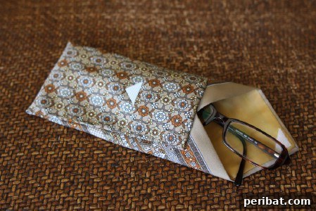 50 Handmade Father's Day Gifts That Show You Care 7 Necktie Eyeglasses Case