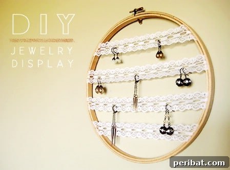 Embroidery Hoop Earring Display