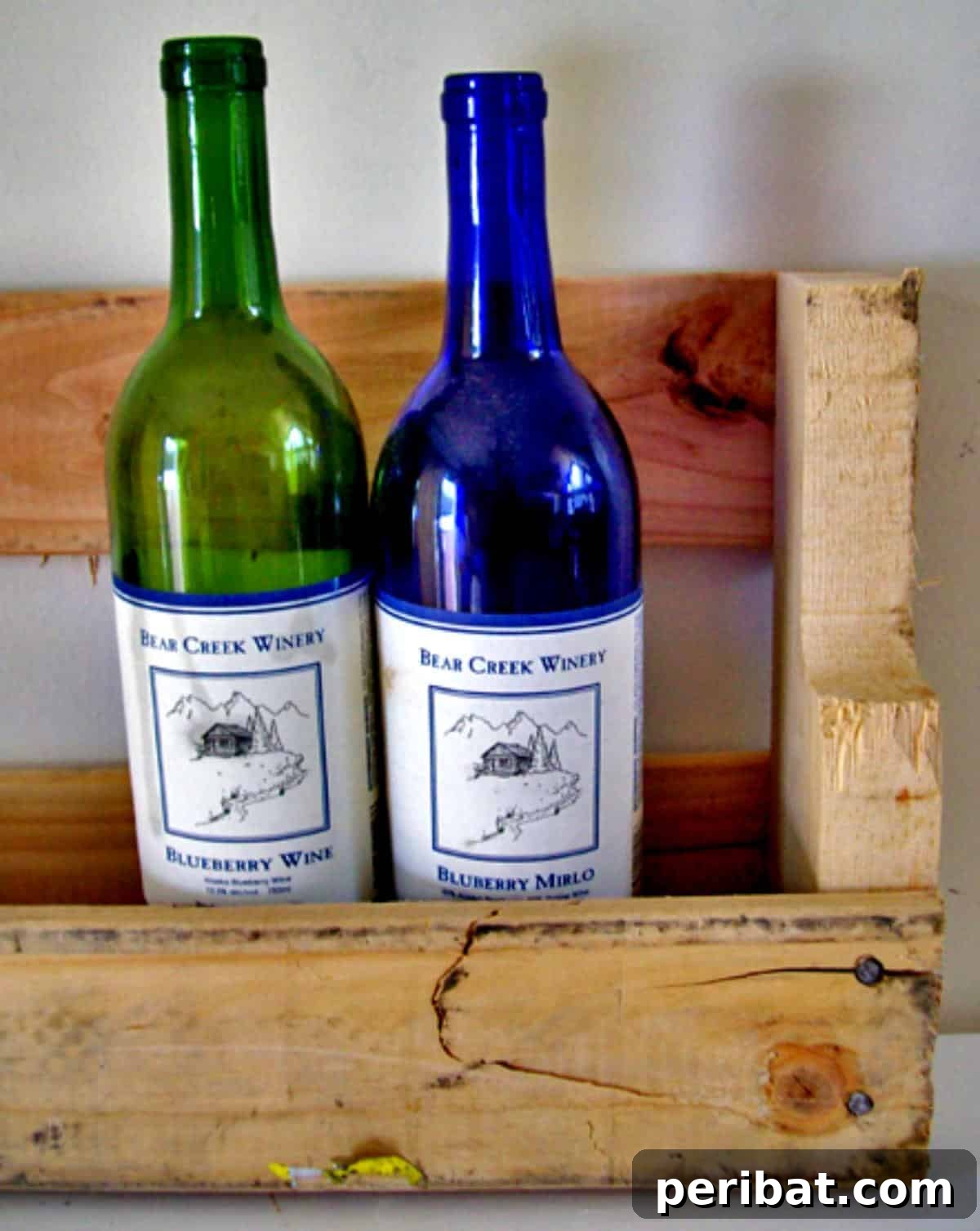 Ingenious DIY Shelving Projects to Transform Your Living Space 12 DIY Pallet Shelf