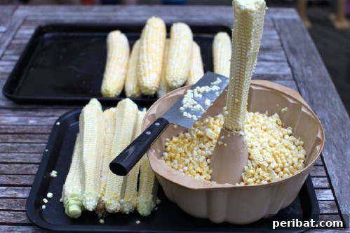 45 Brilliant Kitchen Hacks to Master Your Meals 11 Get corn off the cob easily and neatly.