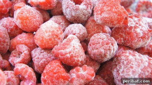 45 Brilliant Kitchen Hacks to Master Your Meals 19 Replace ice cubes with frozen fruit in drinks.