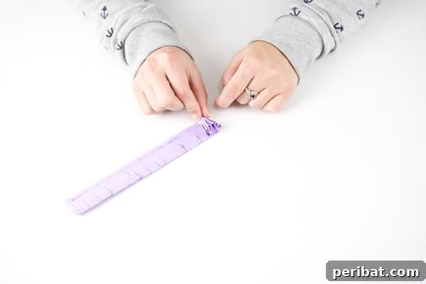 Rolling paper to create flower