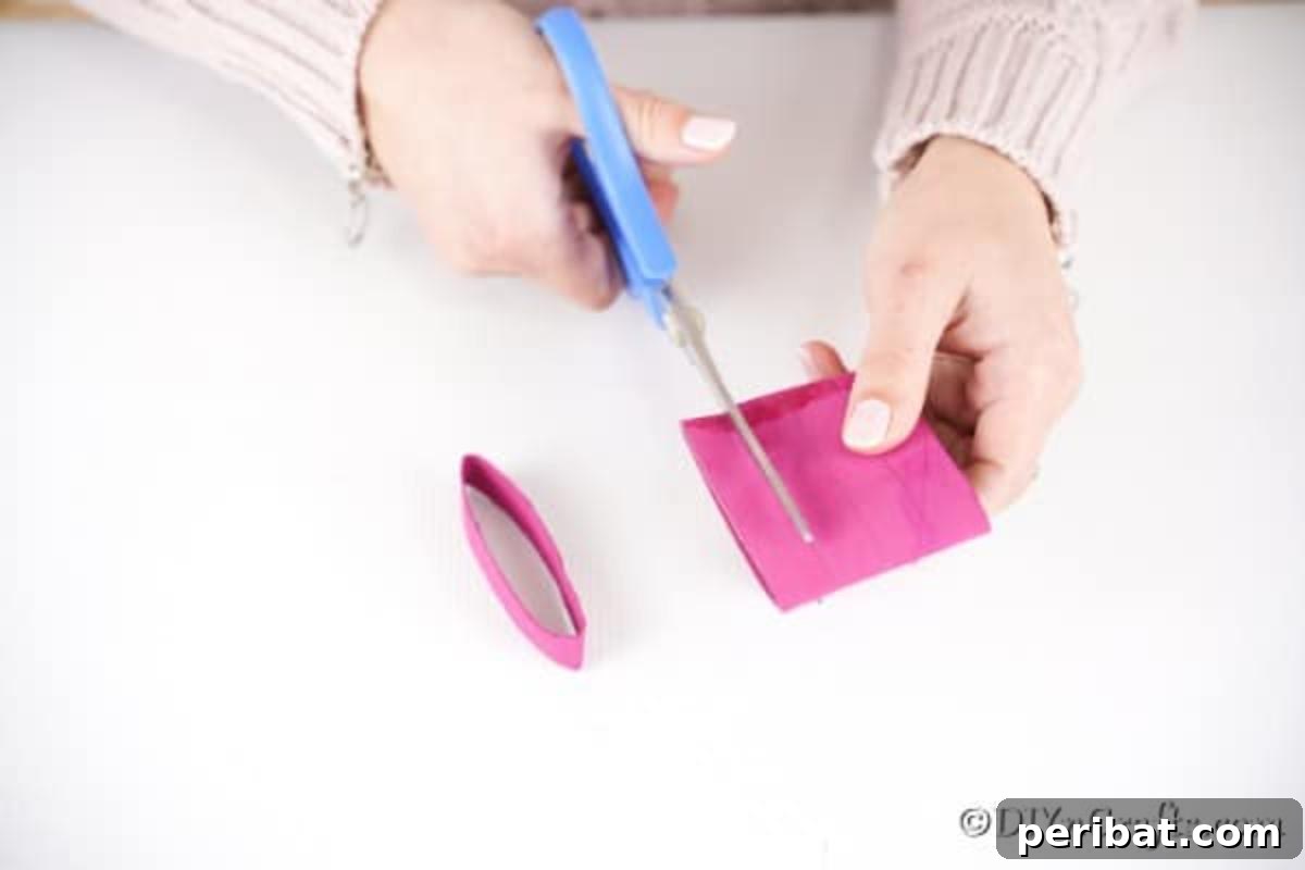 Cutting paper roll into pieces