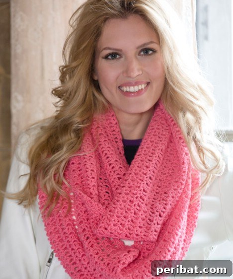 Cozy Comfort: 26 DIY Infinity Scarf Patterns and Free How-Tos 25 Isis infinity scarf