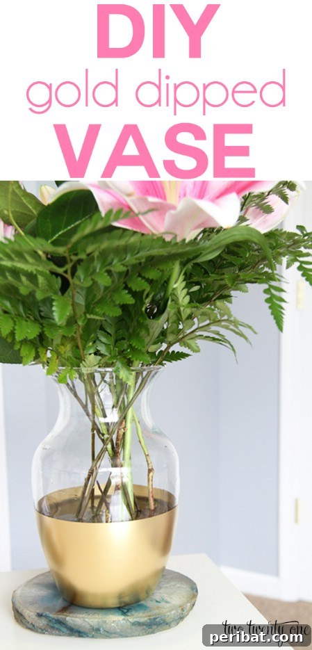 100 Awesome DIY Christmas Gifts People Will Rave About 72 Gold-Dipped Vase