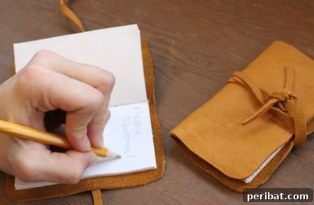 100 Awesome DIY Christmas Gifts People Will Rave About 97 Leather Sketchbook
